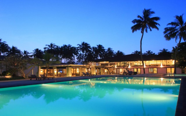 Hotels and resorts in SRI LANKA