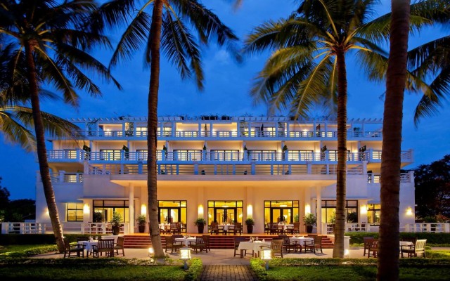 Hotels and resorts in 