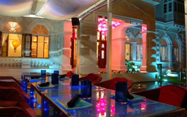 Hotels and resorts in 