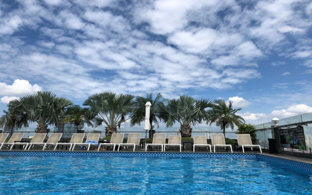 Hotels and resorts in 