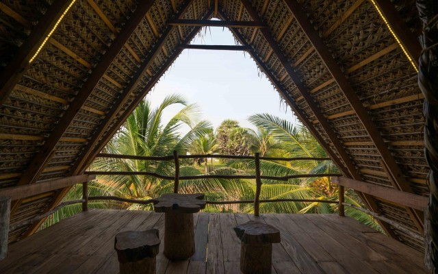 Hotels and resorts in SRI LANKA