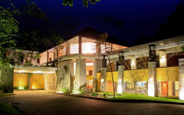 Hotels and resorts in 