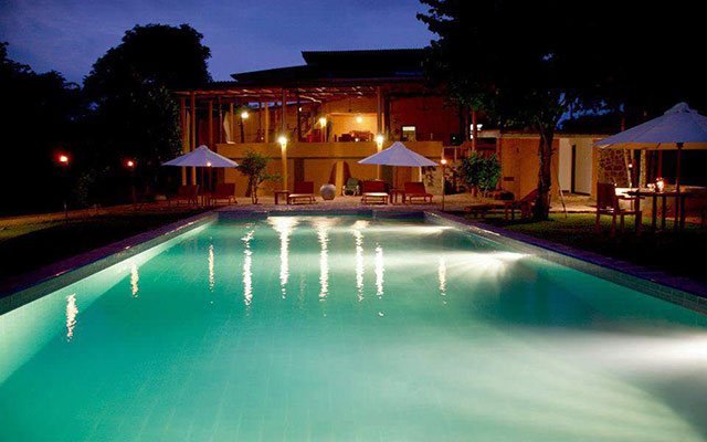 Hotels and resorts in 