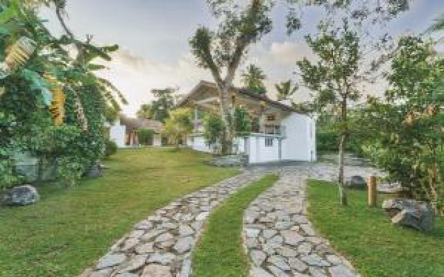 Hotels and resorts in 