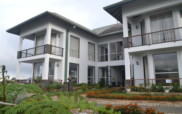 Hotels and resorts in 