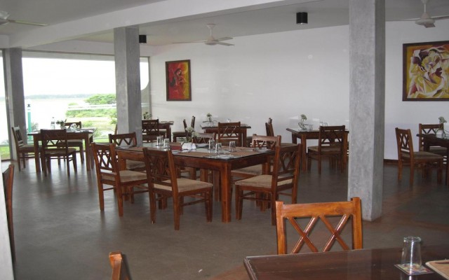 Hotels and resorts in 