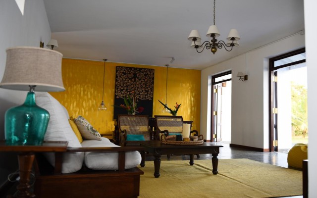 Hotels and resorts in SRI LANKA