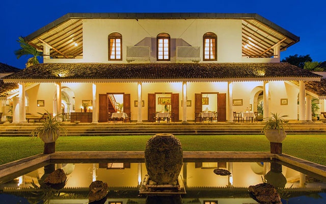 Hotels and resorts in 