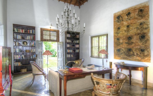 Hotels and resorts in 