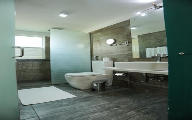 Hotels and resorts in 