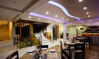 9 ARCH VIEW REST INN