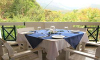 RIVER GARDEN RESORT