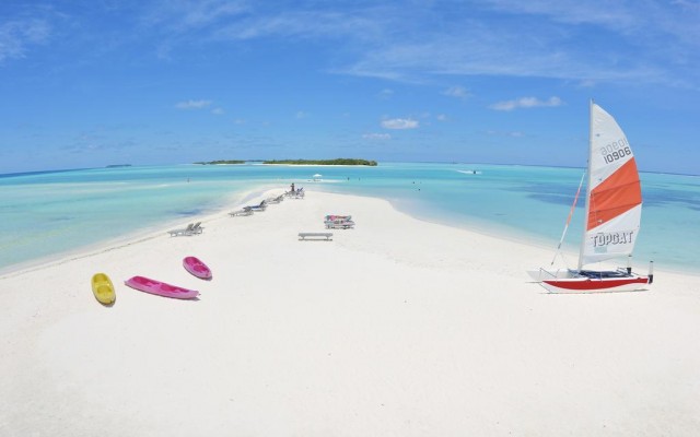 Holiday packages to MALDIVES