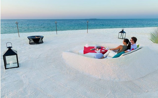 Holidays to MALDIVES