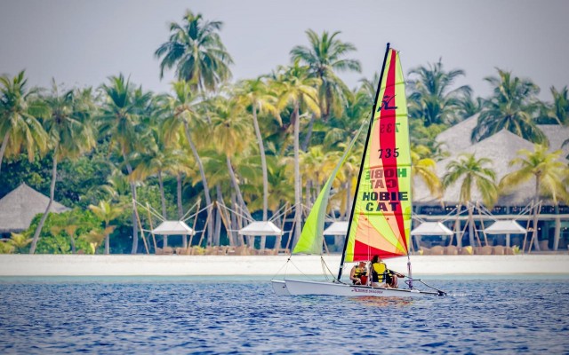 Holiday packages to MALDIVES