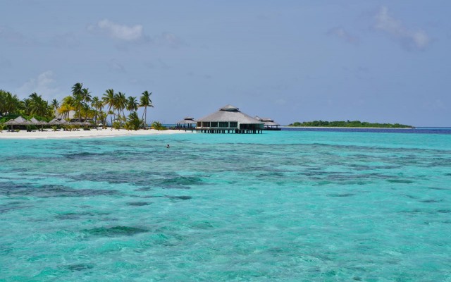 Holidays to MALDIVES