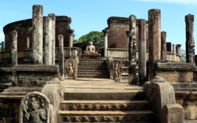 Holidays to SRI LANKA