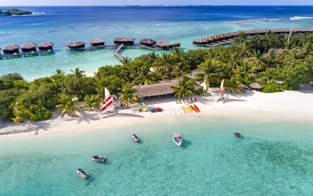 Holiday packages to MALDIVES