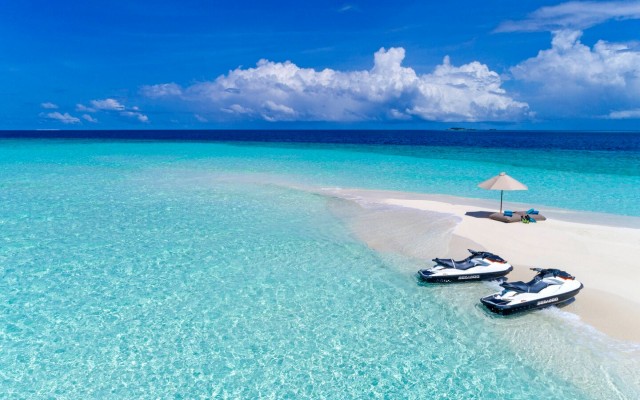 Holidays to MALDIVES