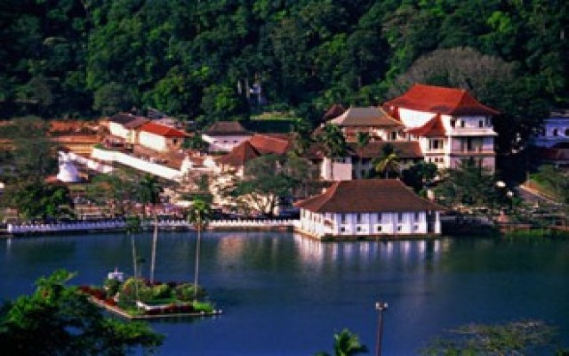 Holidays to SRI LANKA