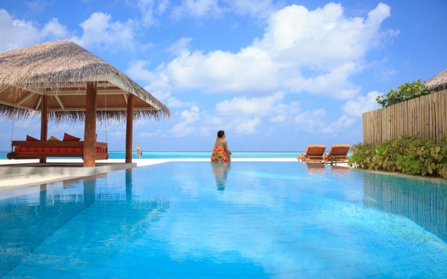 Holiday packages to MALDIVES